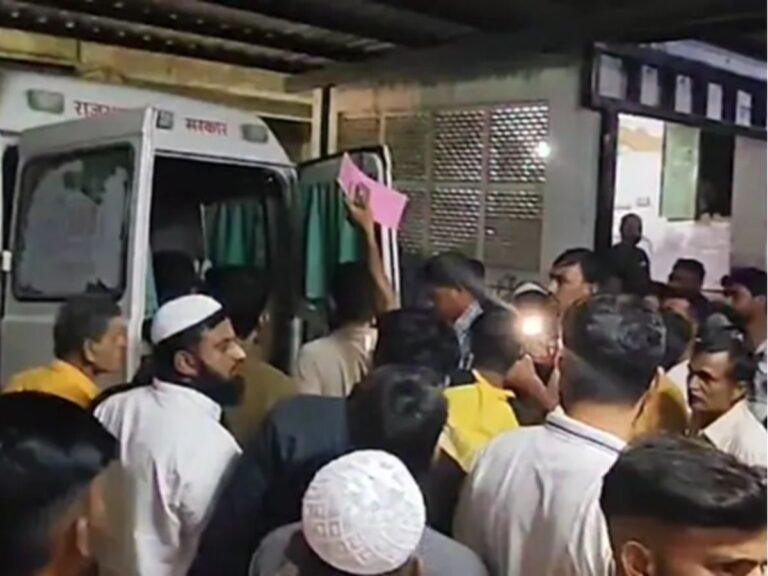 Phalodi Taxi Dumper Collision 2025