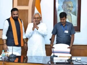 20 नवंबर को शपथ लेंगे नीतीश