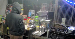  इलाके में बेखौफ घूमता दिखा सलमान 