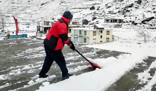 himachal-uttarakhand-jammu-snowfall-cold-wave-delhi