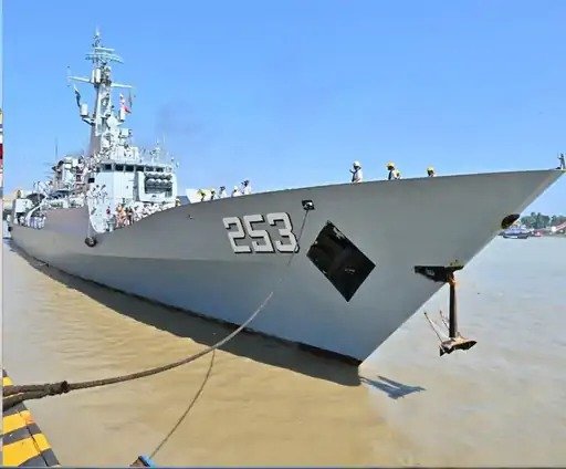 pakistan-warship-bangladesh-visit-2025