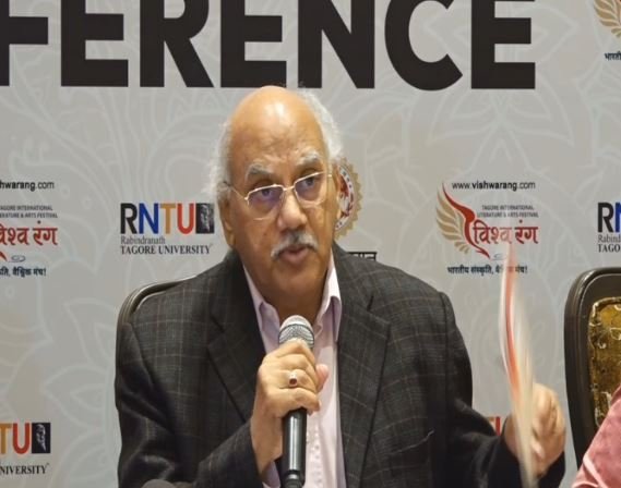 कुलाधिपति संतोष चौबे