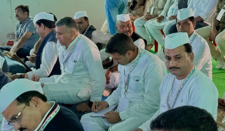 पचमढ़ी कांग्रेस का प्रशिक्षण शिविर