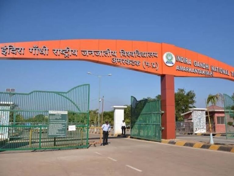 Anuppur professor commits obscene act