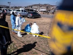 जोहान्सबर्ग में अंधाधुंध फायरिंग