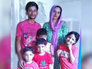 4 बच्चों के साथ आई थी भारत सीमा