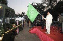 panna national park: CM मोहन यादव ने वीविंग कैंटर बसों को दिखाई हरी झंडी