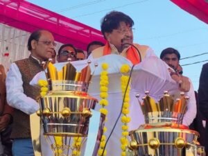 “बिहार का आदमी विनम्र हो जाए