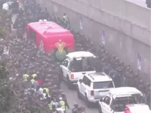 तारिक ने किया रोड शो