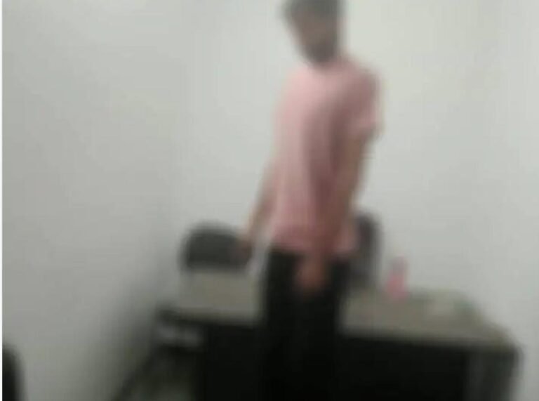 BHOPAL: ऑनलाइन जुए में 35 लाख हारने पर कारोबारी ने लगाई फांसी, जेब में मिले सुसाइड नोट में खुलासा