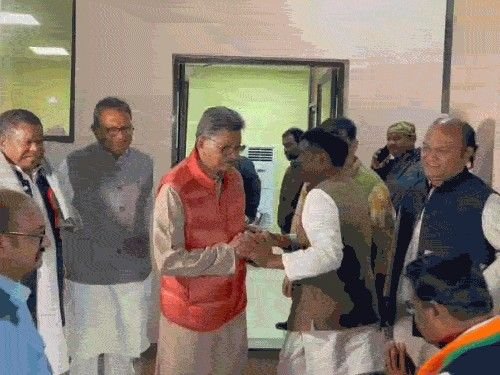 विधानसभा सत्र विधानसभा सत्र में धान और बिजली मुद्दों पर सरकार को घेरता विपक्ष