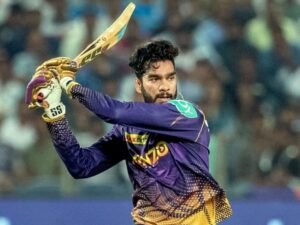 इंदौर के वेंकटेश अय्यर 7 करोड़ रुपए में बिके