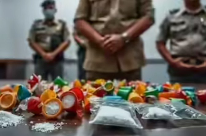md drugs news hindi: नारकोटिक्स ने पकड़ी 12 करोड़ की MD ड्रग्स, पुलिस को भनक तक नहीं