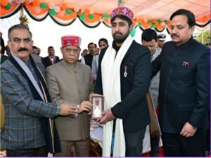 ऋतिक चौहान उत्तम जीवन रक्षा पदक से सम्मानित 