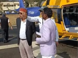 पायलट के टोकने पर लीपैड के आसपास से तुरंत तार हटवाए गए