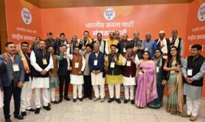 दिल्ली में BJP नेताओं ने डेरा डाला