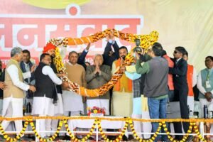 सीएम नीतीश के साथ डिप्टी सीएम सम्राट चौधरी भी मौजूद रहे