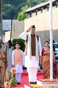 CM धामी की तिरंगे को सलामी