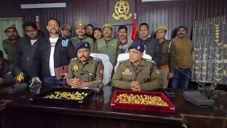 Varanasi gold heist, caretaker mastermind, 3 crore jewelry recovered, gold theft news