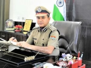 डिप्टी कमांडेंट अमिताभ श्रीवास्तव निलंबित