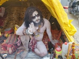 सेंट वाले बाबा भी खूब चर्चा में