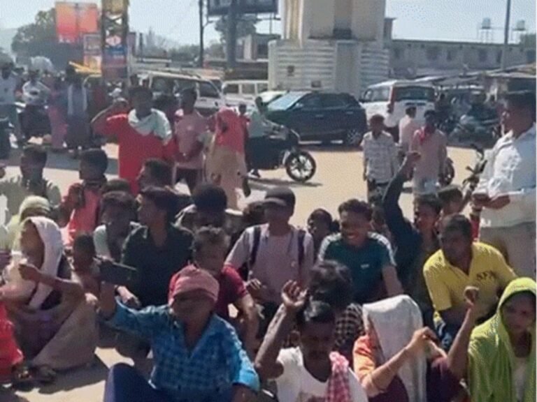 Bijapur families Highway Jam: