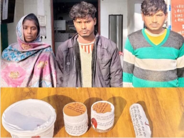 UP Husband Murder News पति हत्या के बाद भांजे संग संबंध