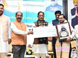 युवाओं को प्राथमिकता पर ऱखा