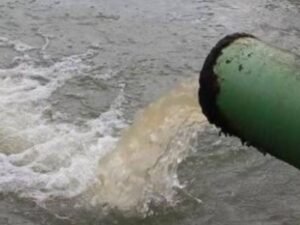 गंदा पानी