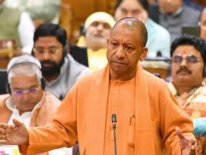 विधानसभा में सपा पर बरसे CM योगी 