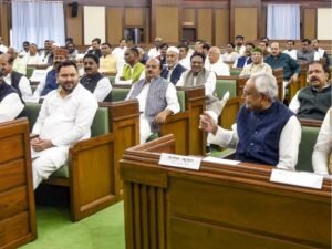 CM नीतीश ने जाना हालचाल