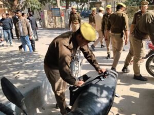 पूरे कोर्ट परिसर की जांच