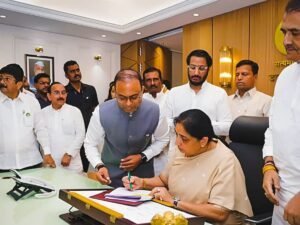 सुनेत्रा पवार बनी NCP की राष्ट्रीय अध्यक्ष