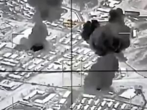 अफगानिस्तान पर एयरस्ट्राइक की फोटो