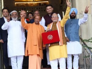 योगी सरकार का सबसे बड़ा बजट पेश