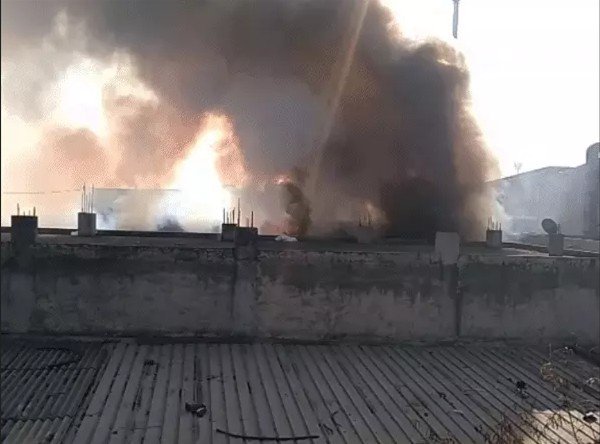पटाखा फैक्ट्री में आग