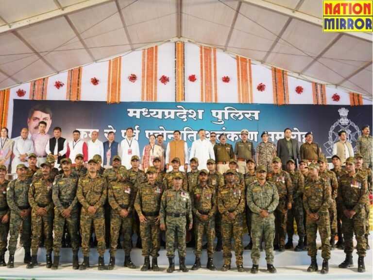 पूर्व पदोन्नति अलंकरण समारोह