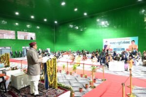 बजट पूर्व संवाद कार्यक्रम में शामिल हुए CM धामी