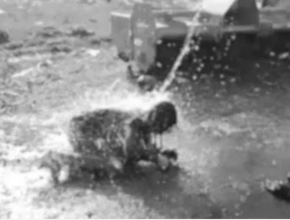 महिला ने किया आत्मदाह