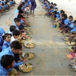 मिड-डे मील बना जहर
