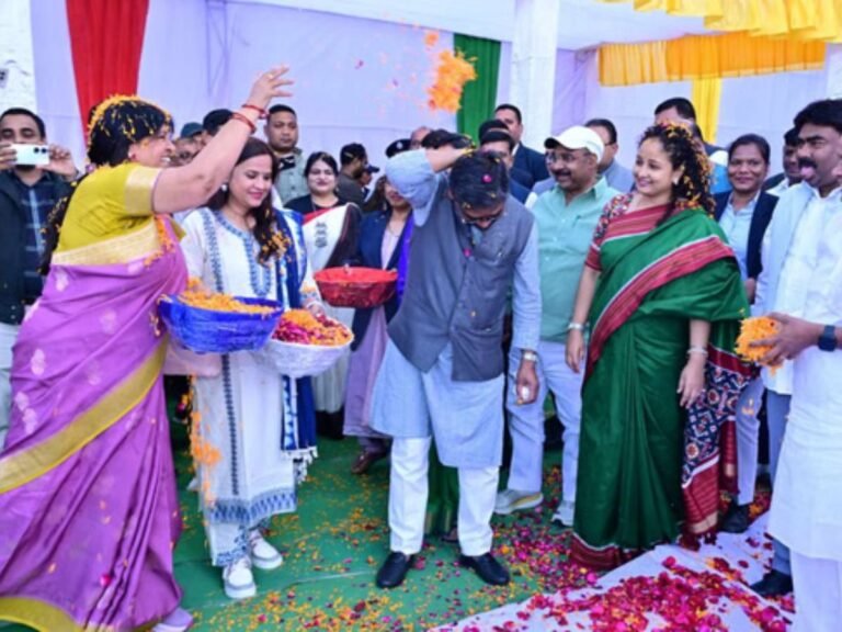 मुख्यमंत्री हेमंत सोरेन ने दी शुभकामनाएं