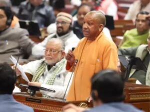 शिक्षामित्रों को मिलेंगे 18000