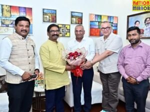 सीएम हेमंत से मिले वरिष्ठ वैज्ञानिक