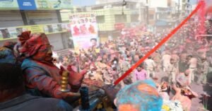 सीएम ने खेली होली