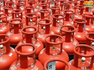 11,000 पर आई गैस बुकिंग