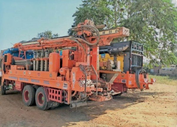 बोरवेल बैन