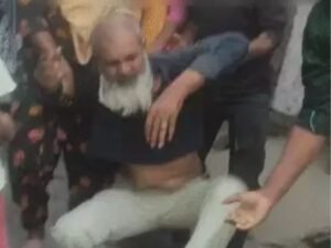 बच्ची से की गंदी हरकत