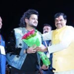 CM डॉ. यादव ने की गायक विशाल मिश्रा से मुलाकात