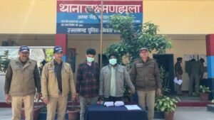 2 ड्रग तस्कर गिरफ्तार