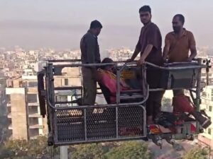 हाइड्रोलिक फायर बिग्रेड से रेस्क्यू